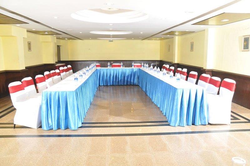 Simsan Hotel Chennai Ngoại thất bức ảnh